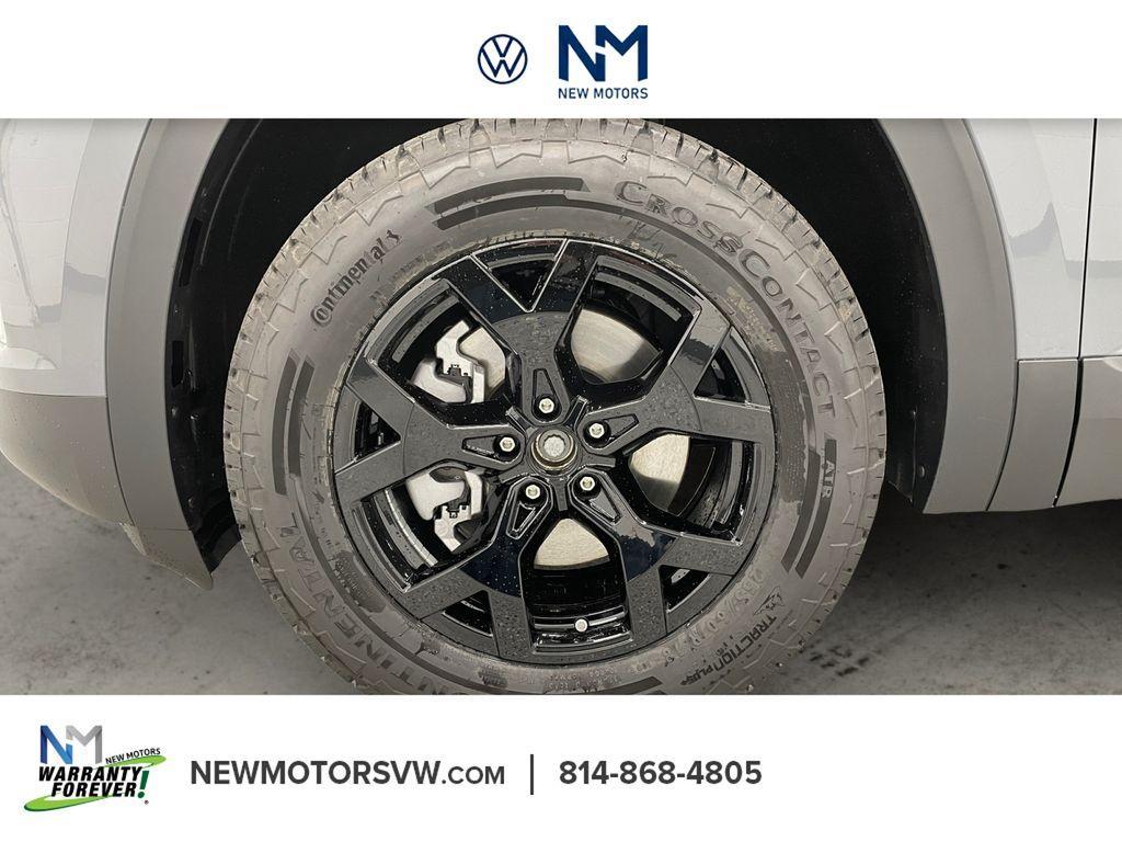 new 2026 Volkswagen Atlas car, priced at $46,360