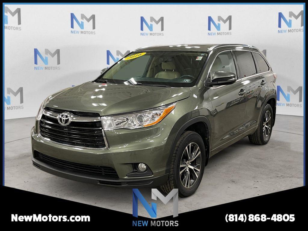 used 2016 Toyota Highlander car, priced at $15,987