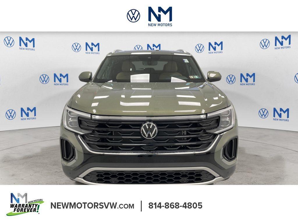 new 2026 Volkswagen Atlas Cross Sport car, priced at $44,850