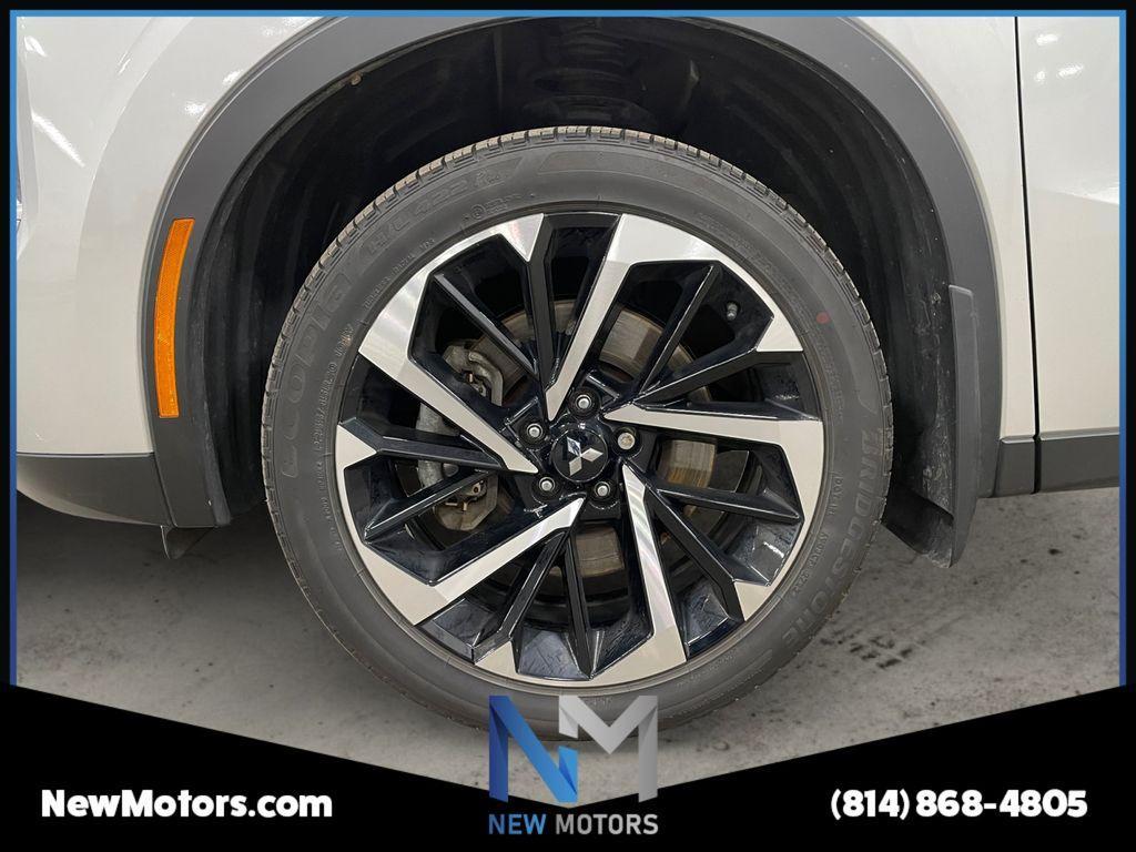 used 2024 Mitsubishi Outlander car, priced at $25,321