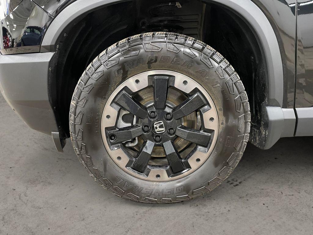 used 2026 Honda Passport car, priced at $48,476