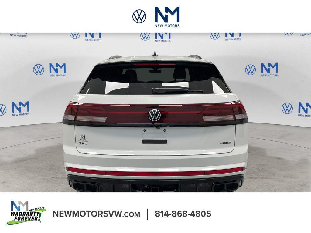 new 2026 Volkswagen Atlas Cross Sport car, priced at $49,486