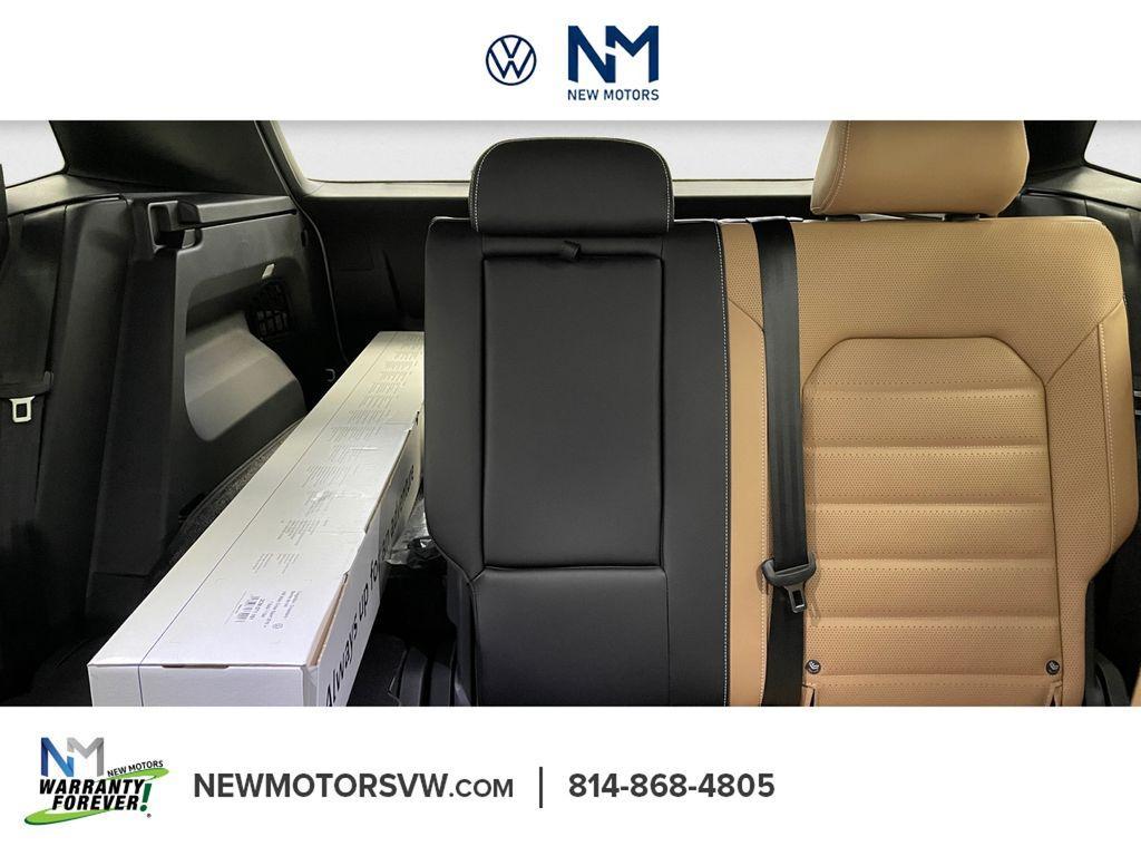 new 2026 Volkswagen Atlas Cross Sport car, priced at $49,486