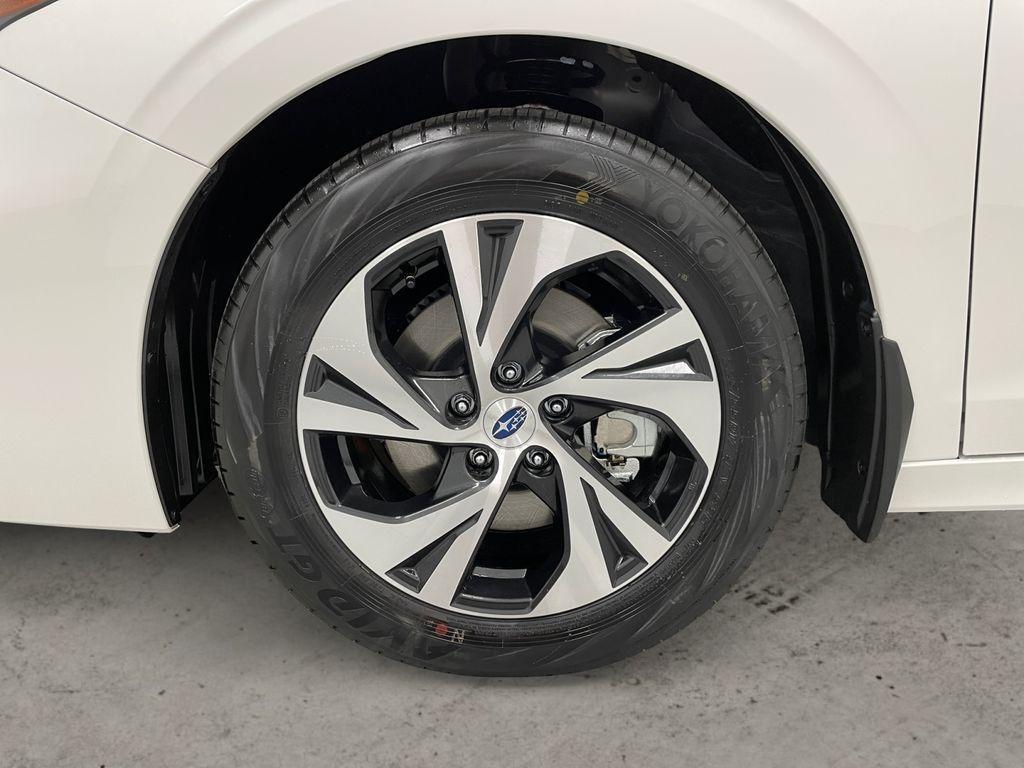 new 2025 Subaru Legacy car, priced at $32,095