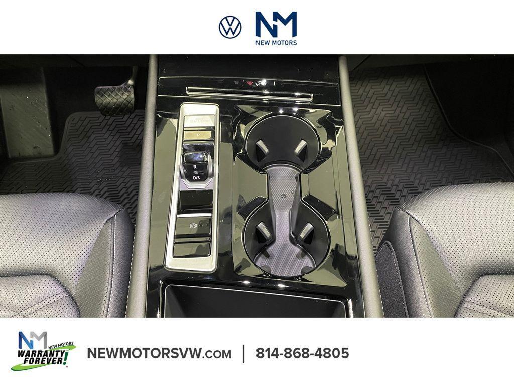 new 2026 Volkswagen Atlas car, priced at $45,100