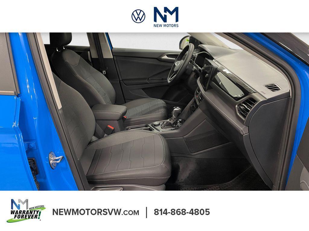 new 2026 Volkswagen Taos car, priced at $34,194