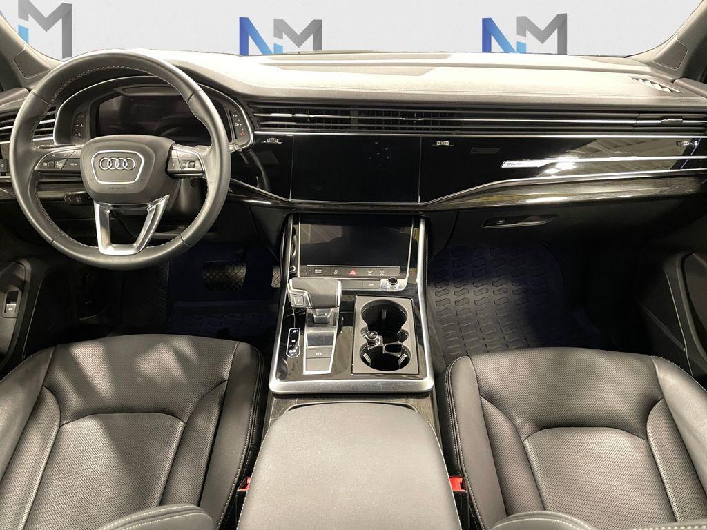 used 2025 Audi Q7 car, priced at $48,959