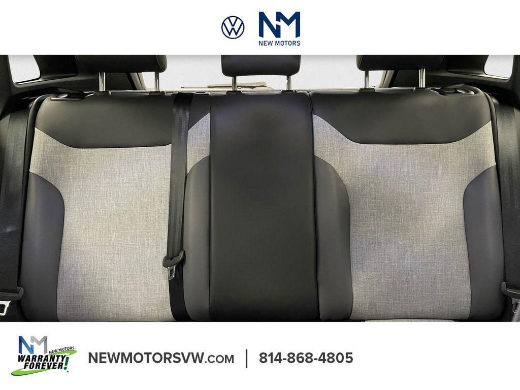 new 2025 Volkswagen ID.4 car, priced at $49,590