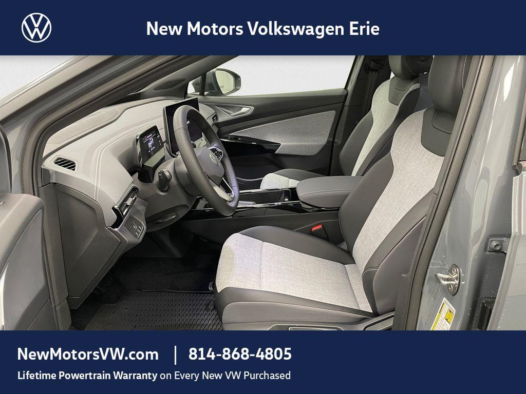 new 2025 Volkswagen ID.4 car, priced at $41,090