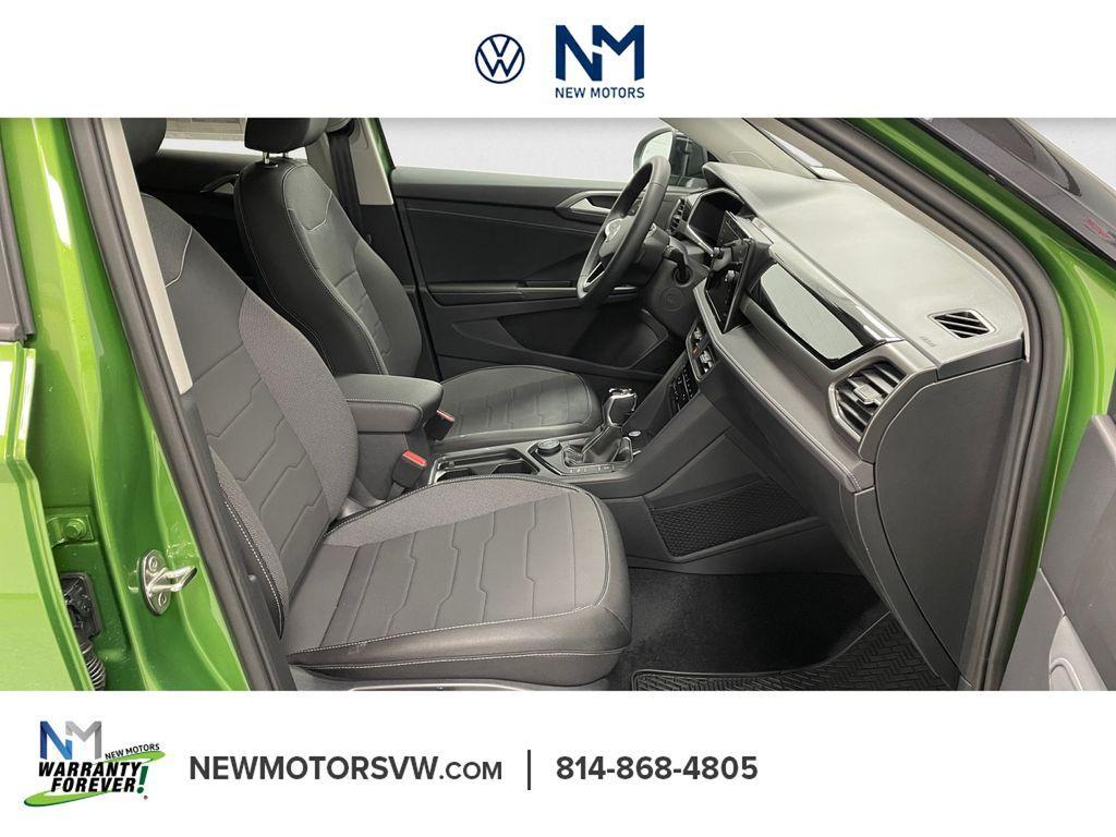 new 2026 Volkswagen Taos car, priced at $34,194