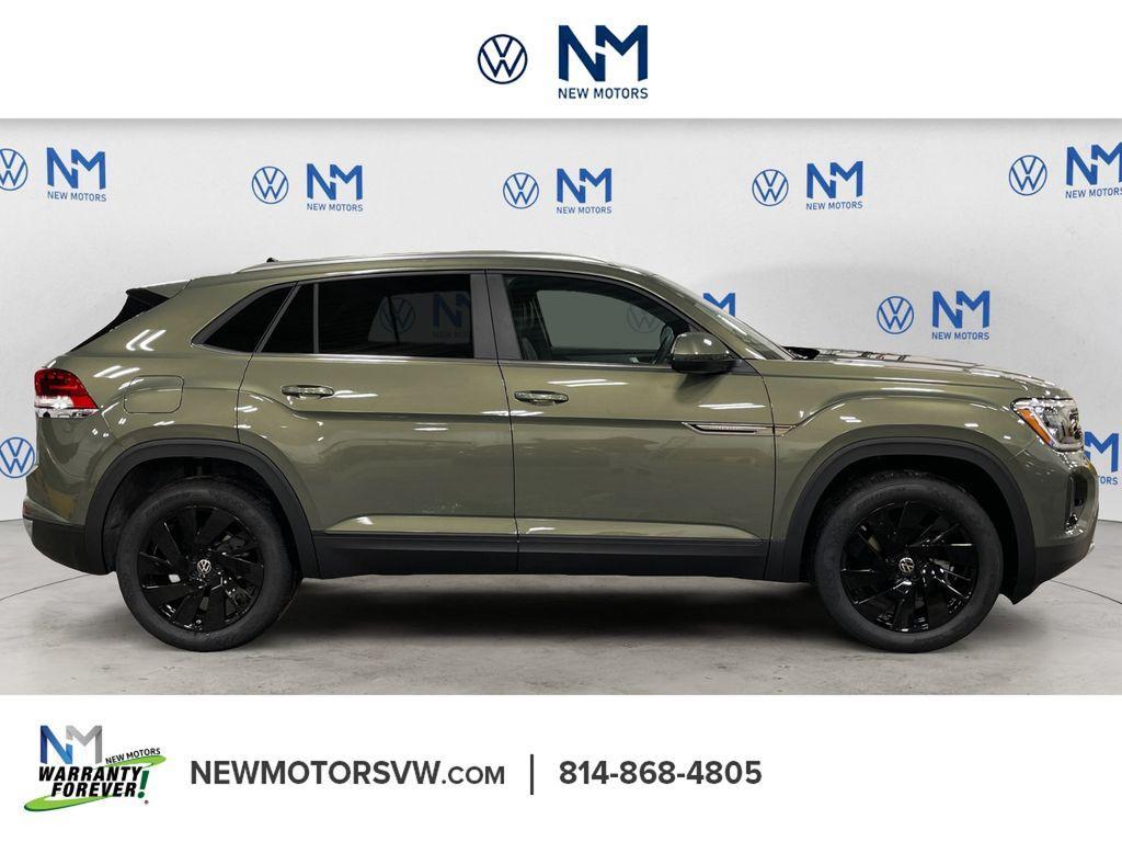 new 2026 Volkswagen Atlas Cross Sport car, priced at $44,850