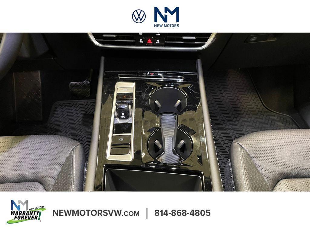 new 2026 Volkswagen Atlas car, priced at $44,366