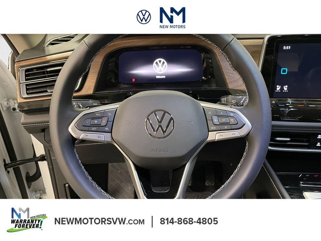 new 2026 Volkswagen Atlas car, priced at $44,366