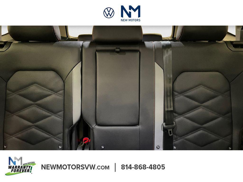 new 2026 Volkswagen Atlas car, priced at $46,169