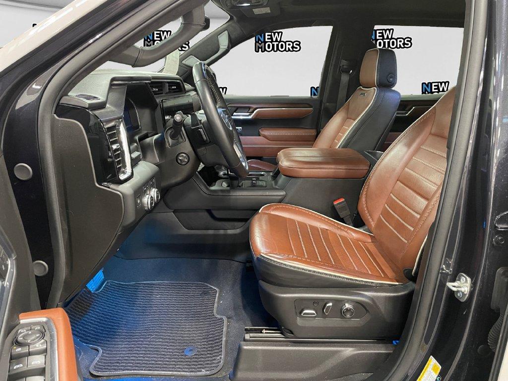used 2025 GMC Sierra 1500 car, priced at $59,977