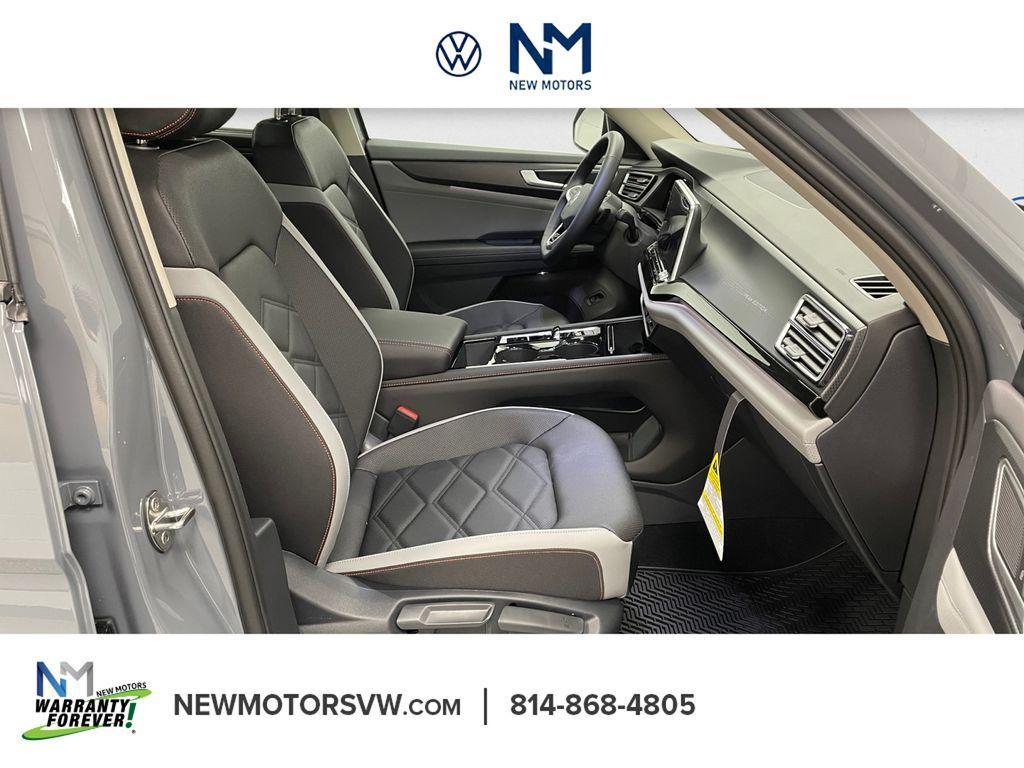 new 2026 Volkswagen Atlas car, priced at $46,169