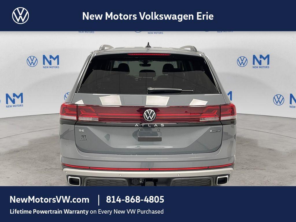 new 2026 Volkswagen Atlas car, priced at $45,669