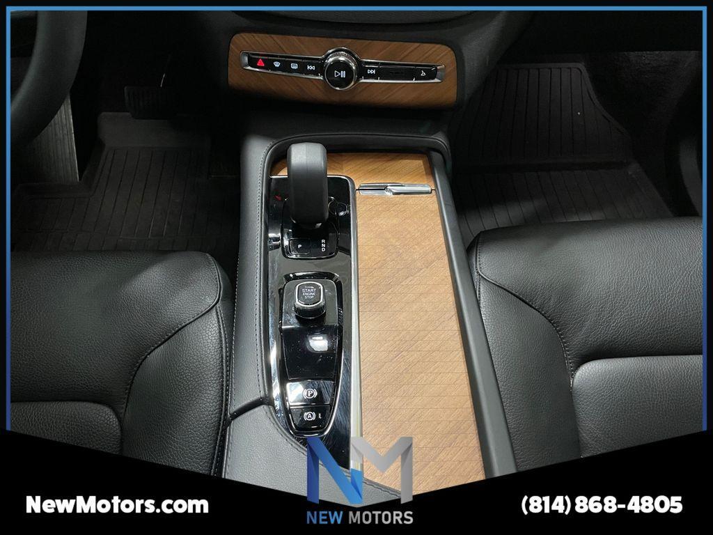 used 2023 Volvo XC90 car, priced at $29,968