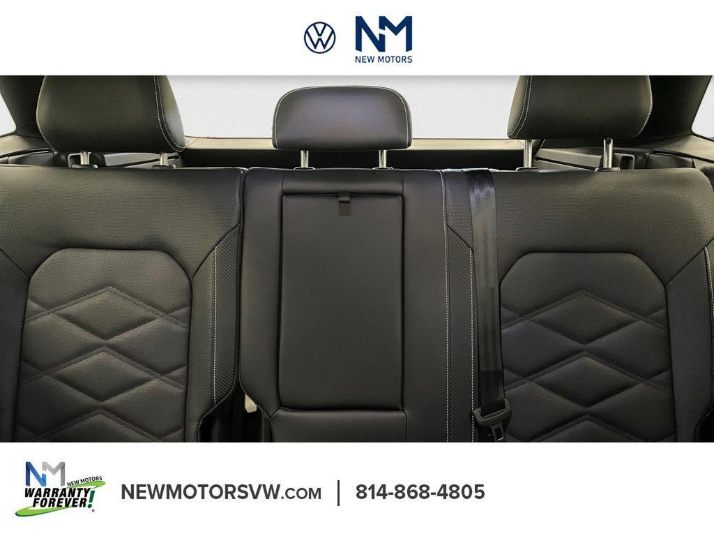 new 2026 Volkswagen Atlas Cross Sport car, priced at $38,920