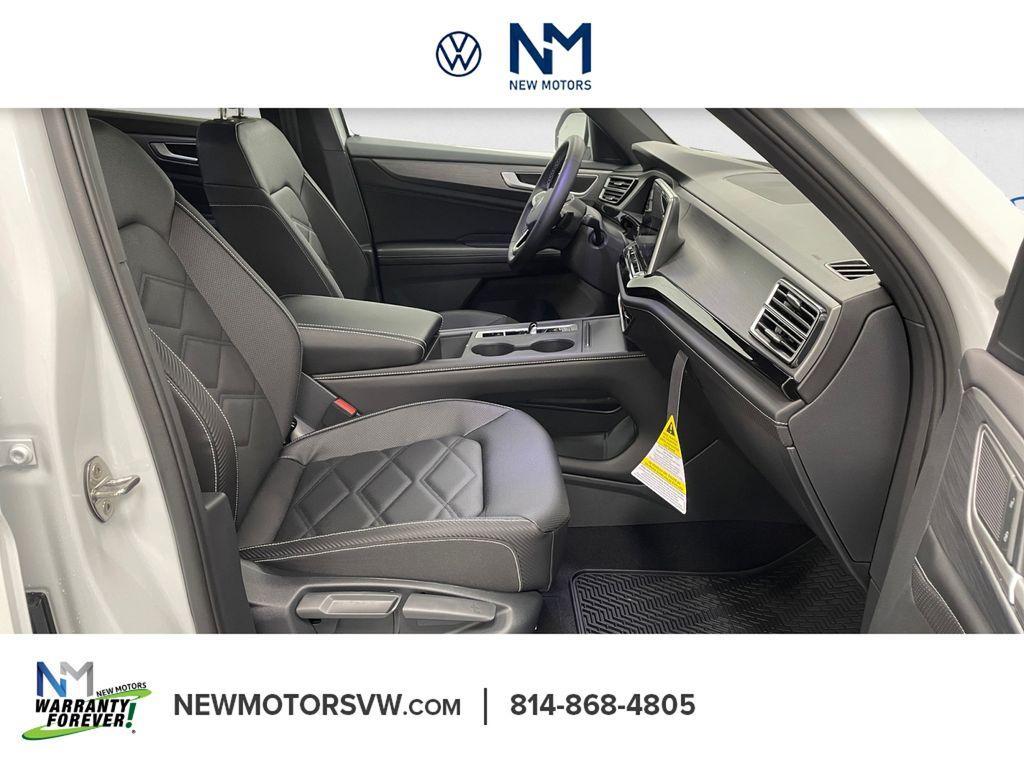 new 2026 Volkswagen Atlas Cross Sport car, priced at $38,920