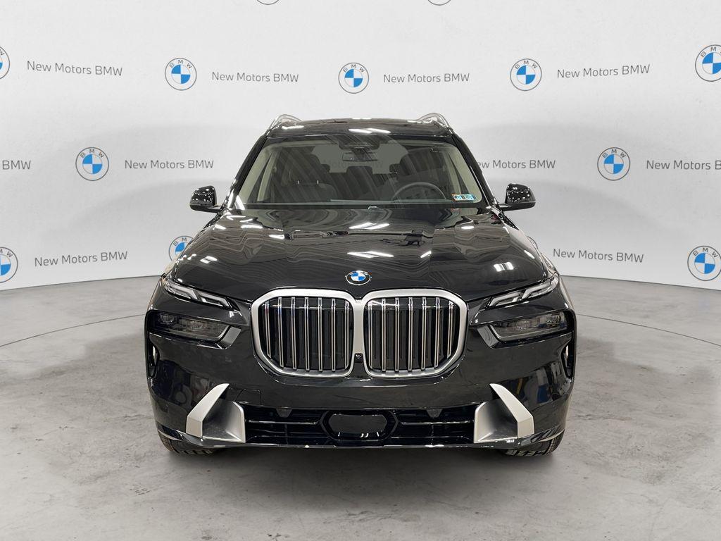 new 2026 BMW X7 car, priced at $94,275