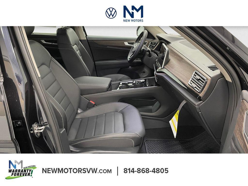 new 2026 Volkswagen Atlas car, priced at $47,432