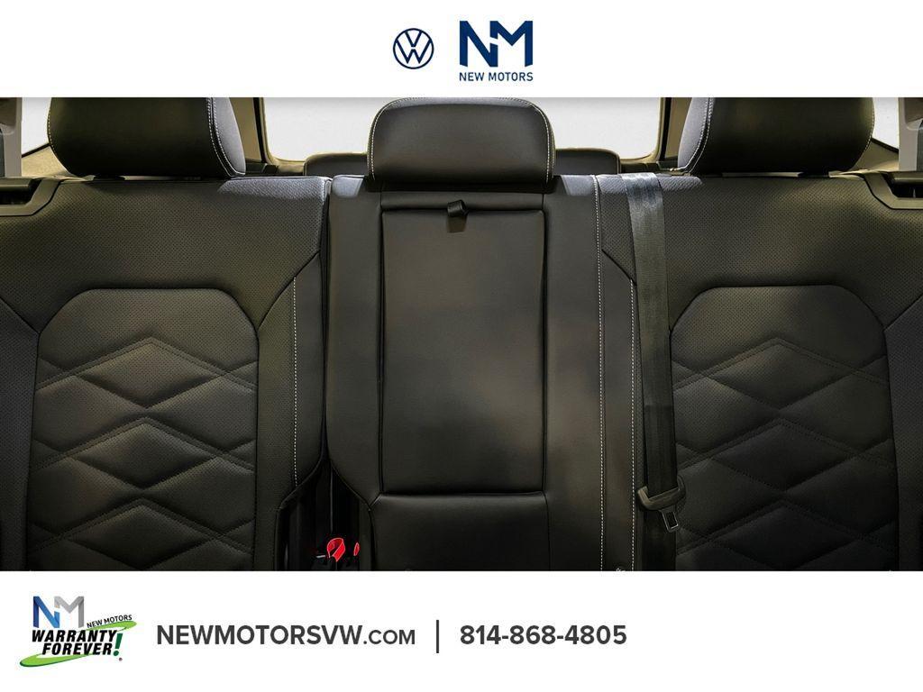 new 2026 Volkswagen Atlas car, priced at $39,278