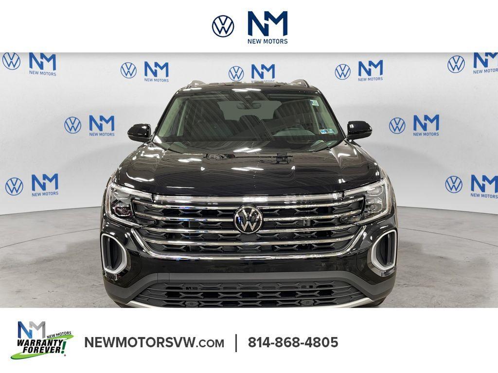 new 2026 Volkswagen Atlas car, priced at $39,278