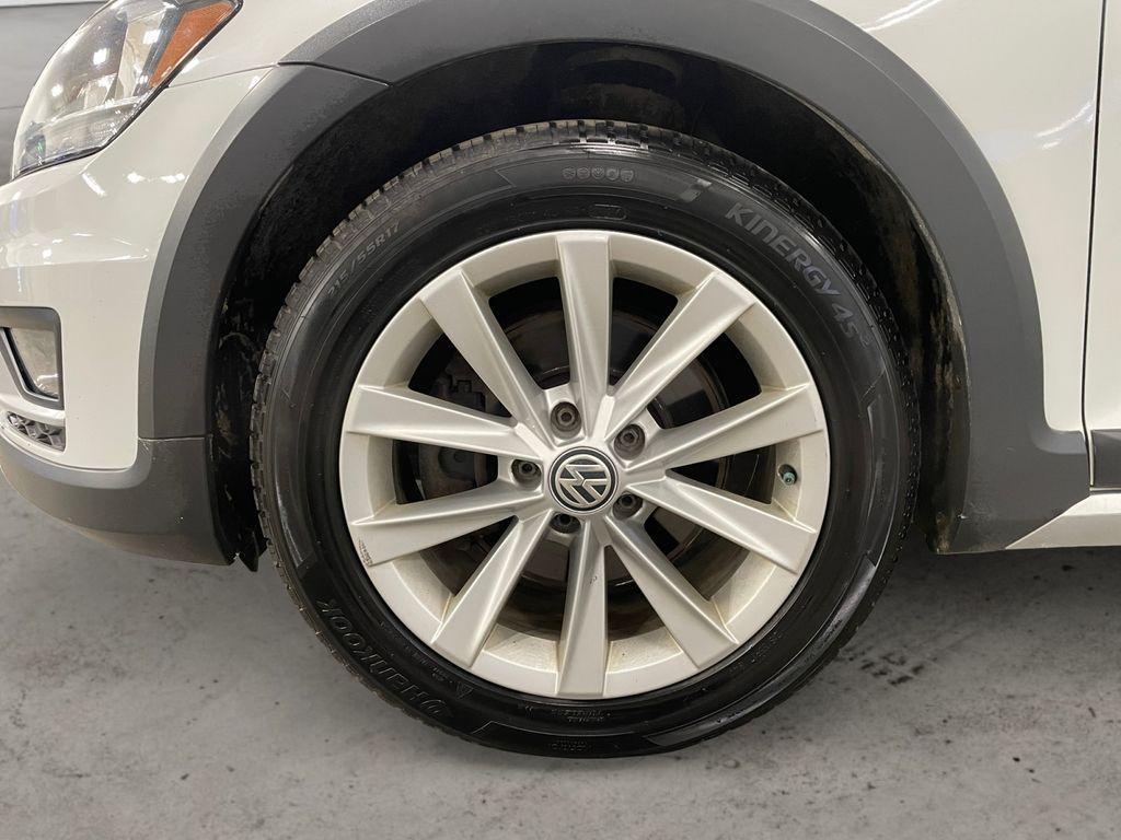 used 2019 Volkswagen Golf Alltrack car, priced at $19,916