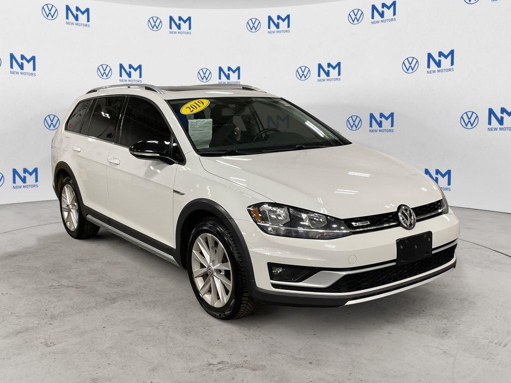 used 2019 Volkswagen Golf Alltrack car, priced at $19,916