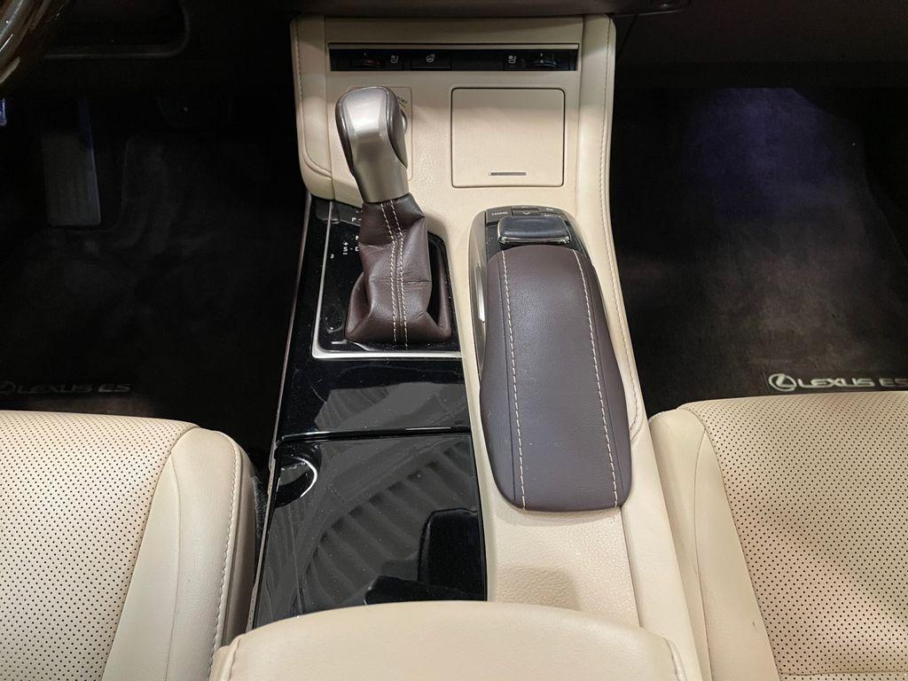 used 2017 Lexus ES 350 car, priced at $21,961