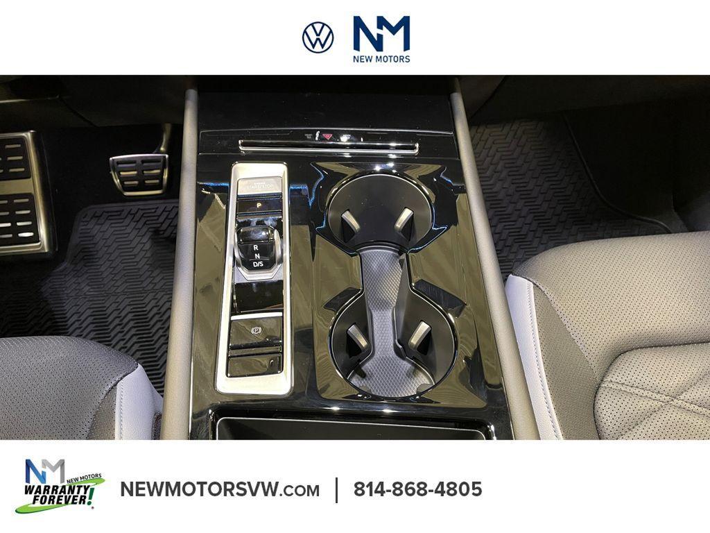 new 2026 Volkswagen Atlas car, priced at $45,732