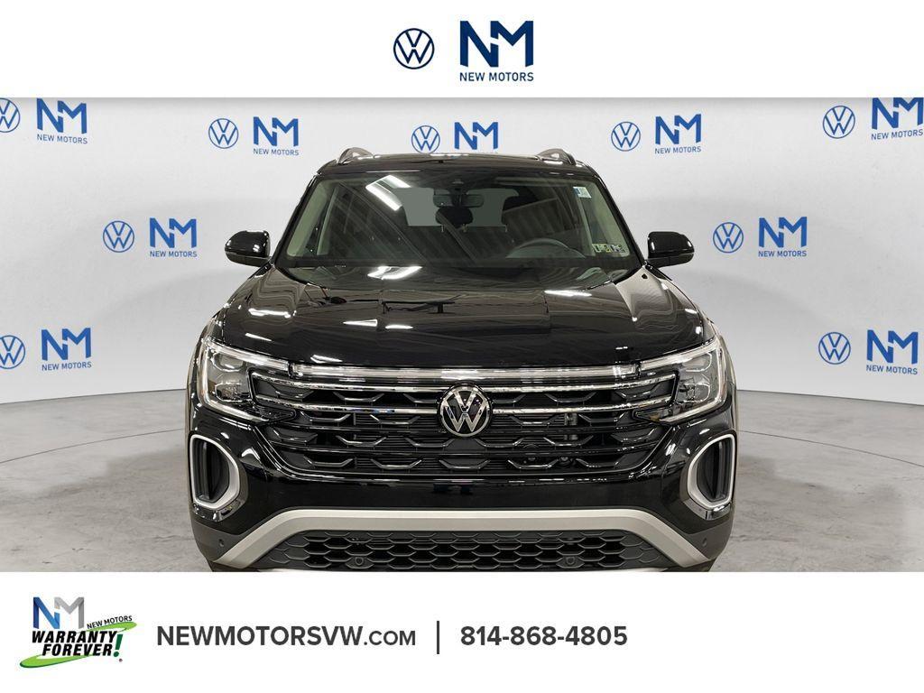 new 2026 Volkswagen Atlas car, priced at $45,732