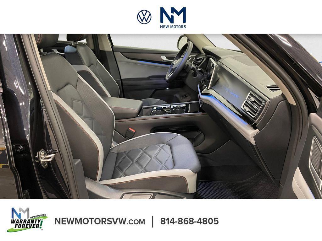 new 2026 Volkswagen Atlas car, priced at $45,732