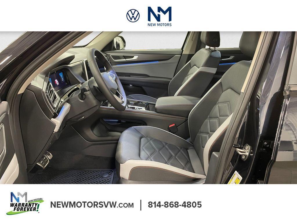 new 2026 Volkswagen Atlas car, priced at $45,732
