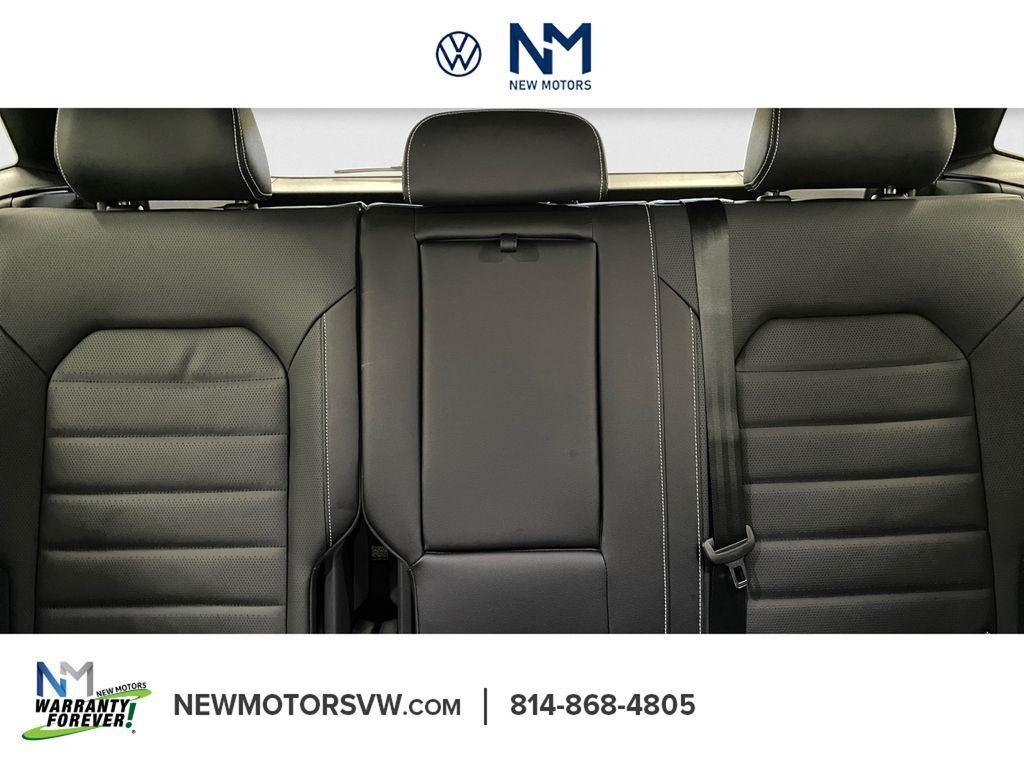 new 2026 Volkswagen Atlas Cross Sport car, priced at $49,486