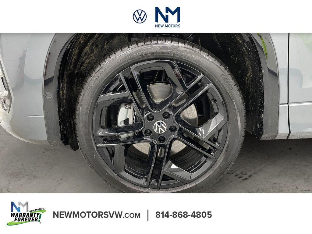 new 2026 Volkswagen Tiguan car, priced at $38,814