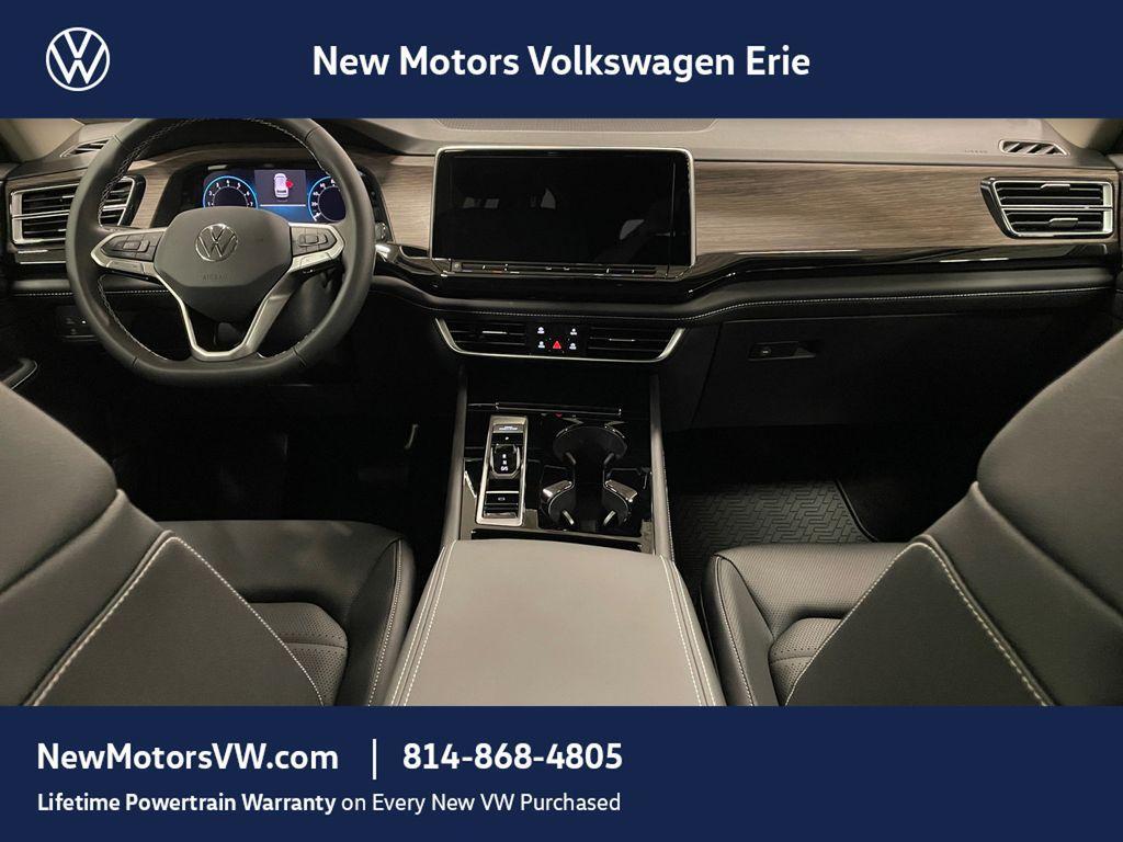 new 2026 Volkswagen Atlas car, priced at $46,422