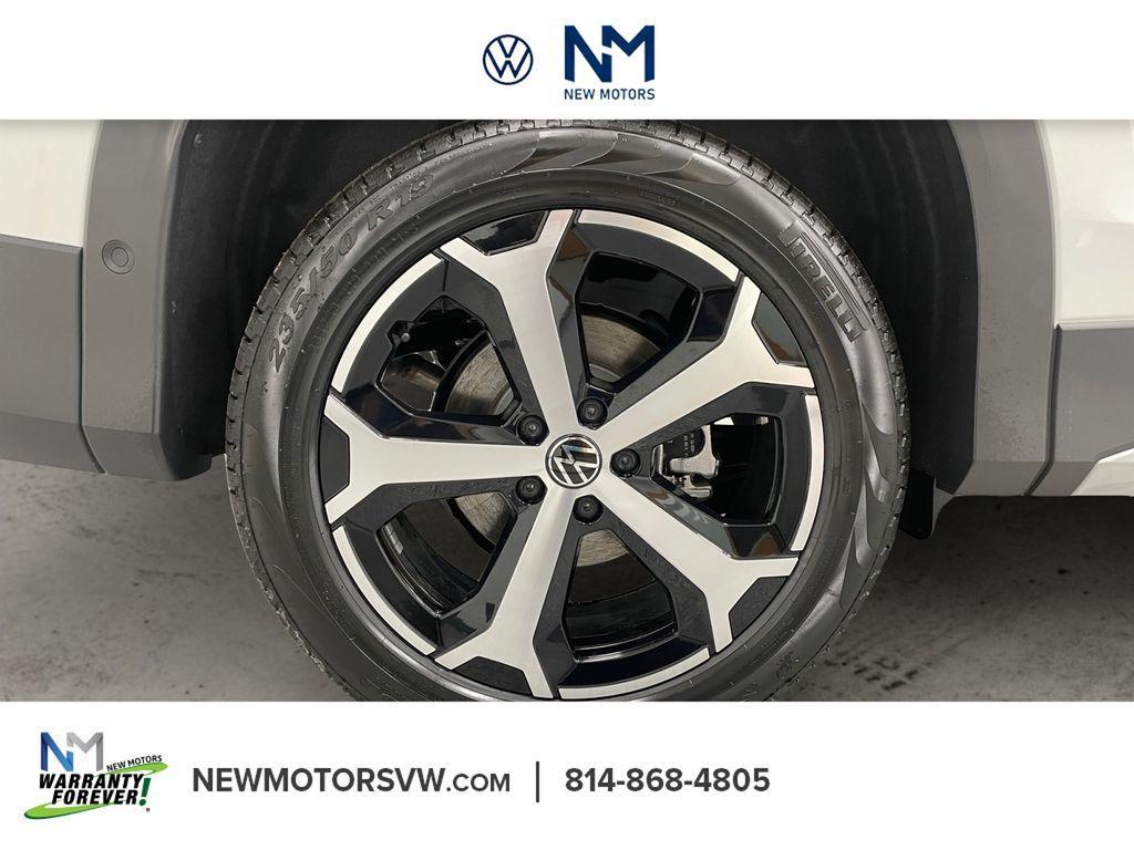 new 2026 Volkswagen Tiguan car, priced at $36,323