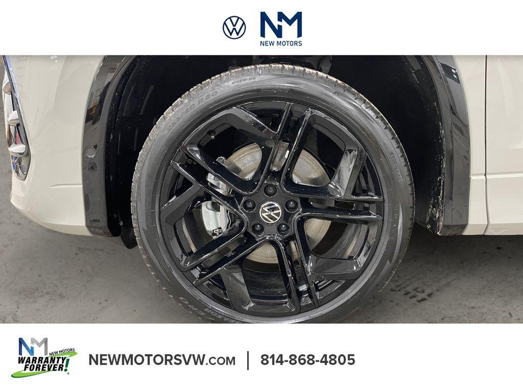 new 2026 Volkswagen Tiguan car, priced at $39,139