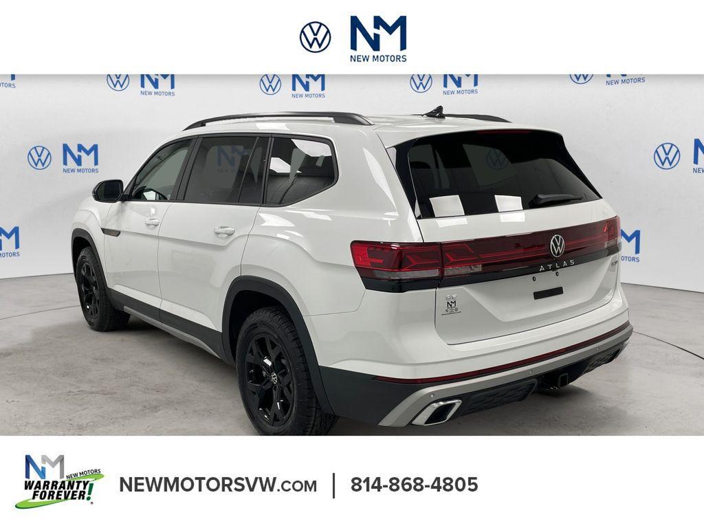 new 2026 Volkswagen Atlas car, priced at $48,169