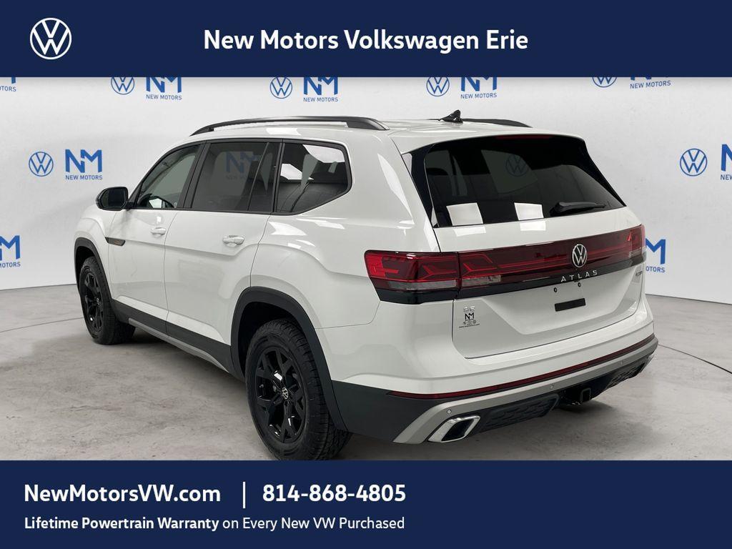 new 2026 Volkswagen Atlas car, priced at $45,669