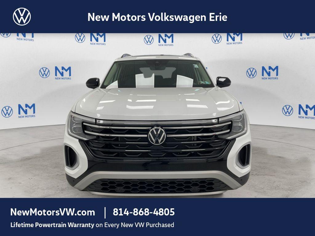 new 2026 Volkswagen Atlas car, priced at $45,669