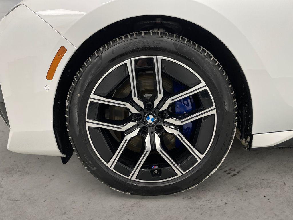 new 2026 BMW 760 car, priced at $128,485