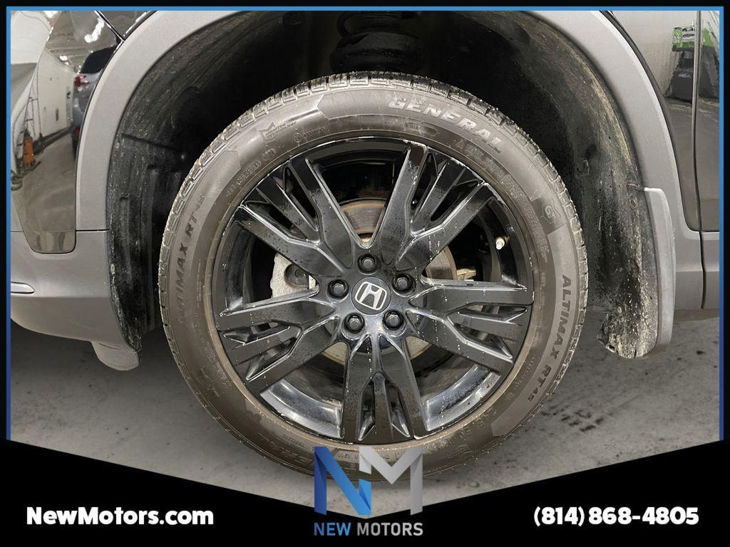 used 2022 Honda Pilot car, priced at $30,695
