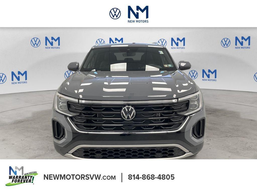 new 2026 Volkswagen Atlas Cross Sport car, priced at $45,287