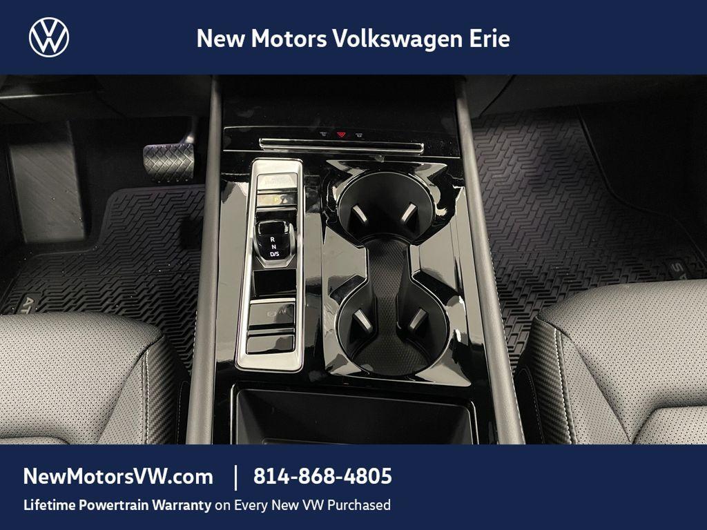 new 2026 Volkswagen Atlas Cross Sport car, priced at $44,287