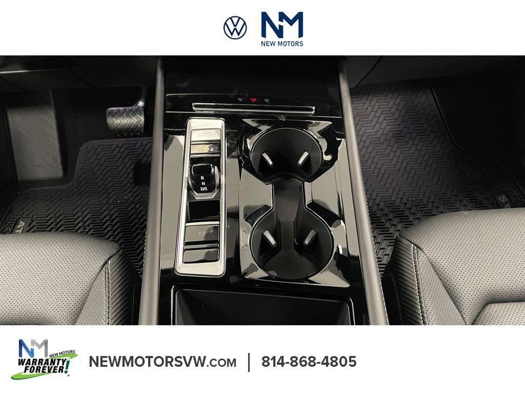 new 2026 Volkswagen Atlas Cross Sport car, priced at $45,287