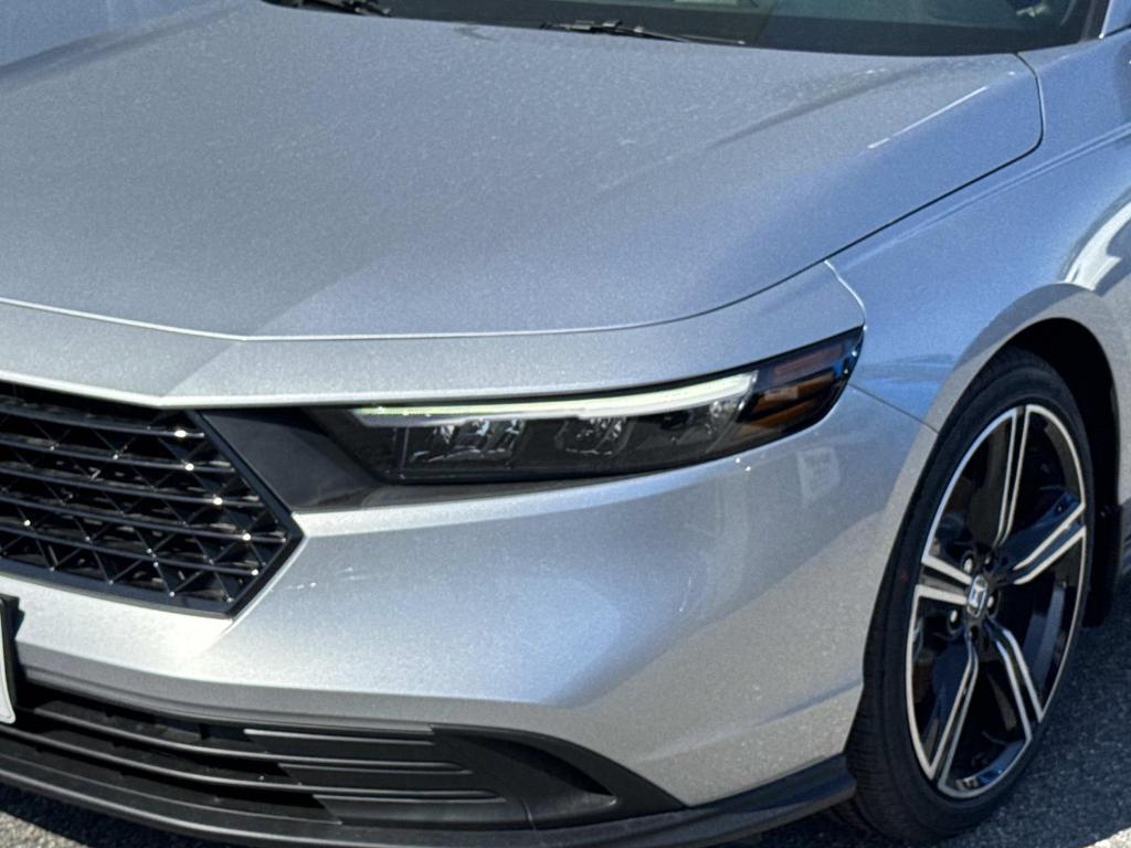 new 2026 Honda Accord Hybrid car, priced at $34,990