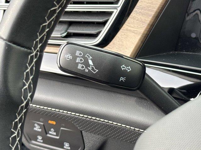 used 2024 Volkswagen Atlas car, priced at $29,750